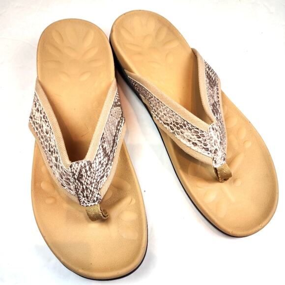Orthotic Flip Flops Women's Plantar Fasciitis Sandals Arch Support Sandals 9 New - Picture 1 of 8